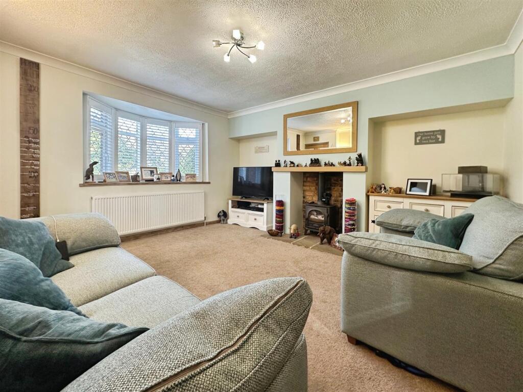 356c34a4--4E1D-8D9A-4F46BB77C1D2-11963-000003669A7