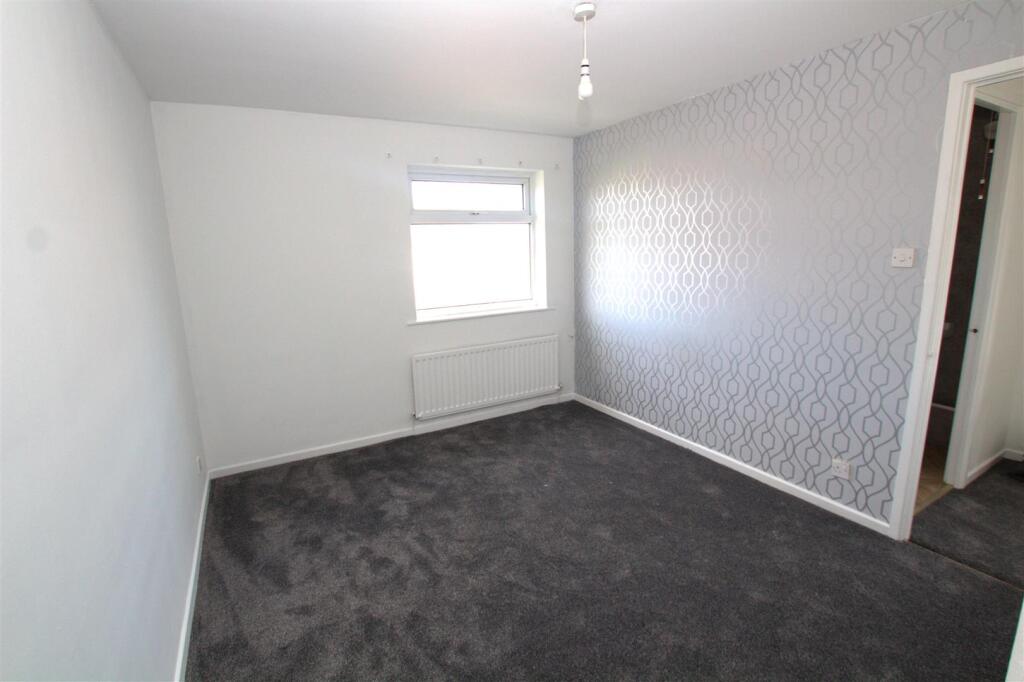 Troom Close Bedroom.jpg