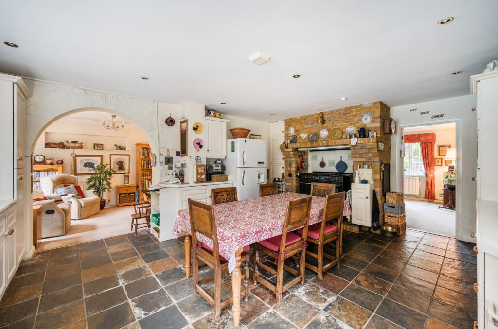 1385762-43-692da7...