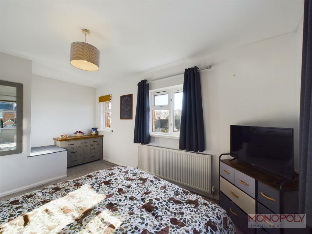 CAM03815G0-PR0135-STILL014.jpg