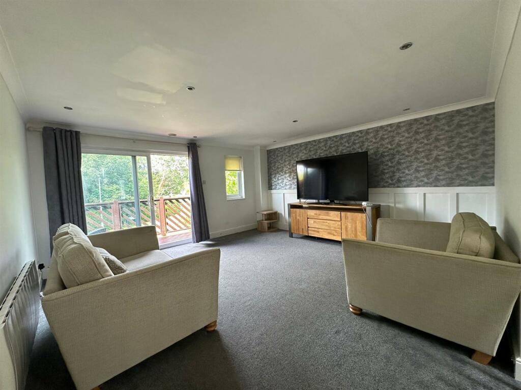 Front Room.jpg