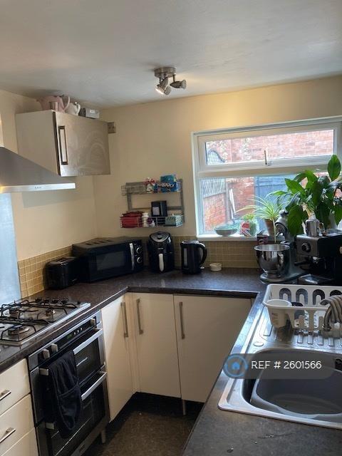 Kitchen 3