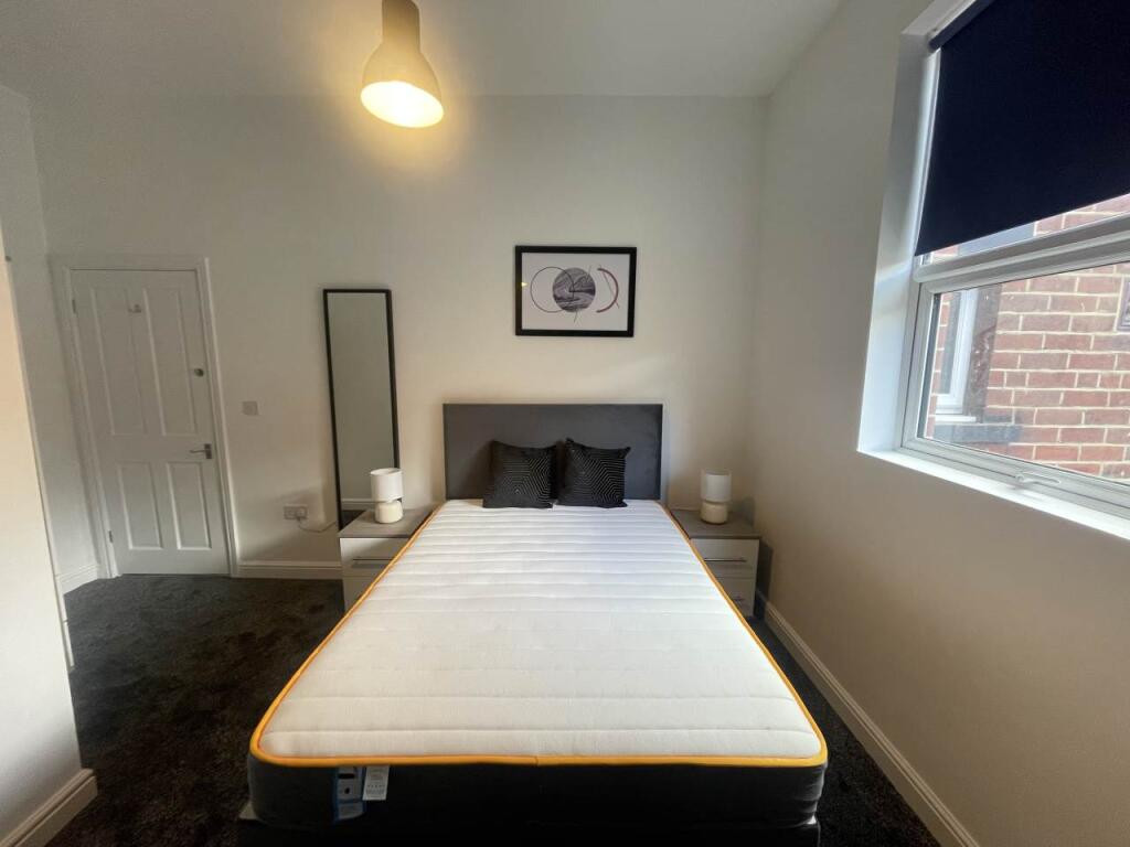 Room 2 (1)