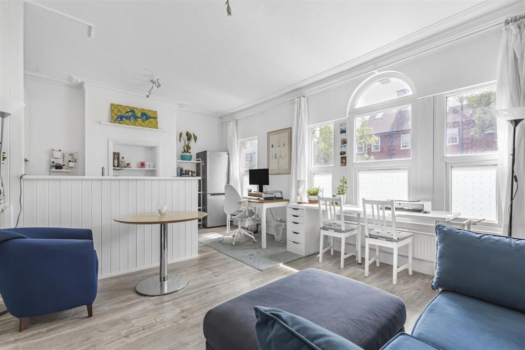 James_anderson-flat_a_318_upper_richmond_road-sw14