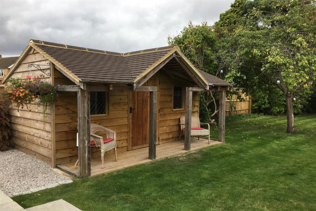 Outbuilding