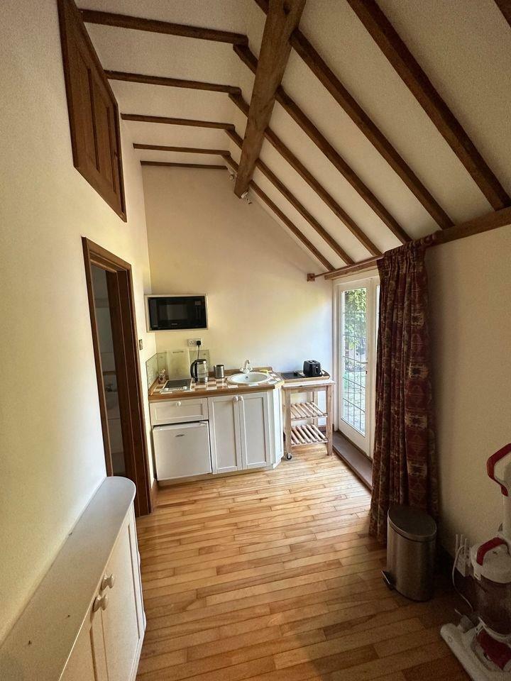 Annexe kitchenette