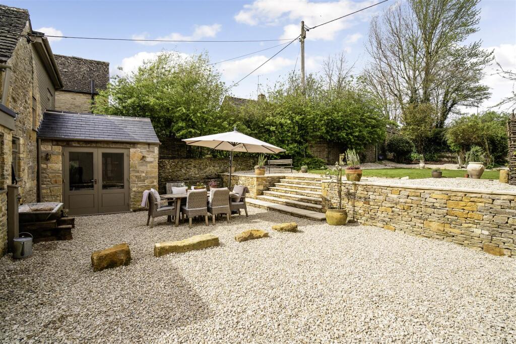 68186_Parkers Cottage Naunton (37).jpg