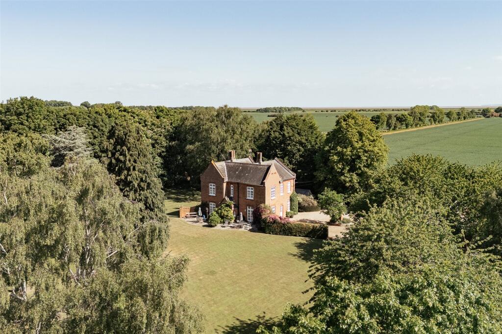 Pierrepont Farm