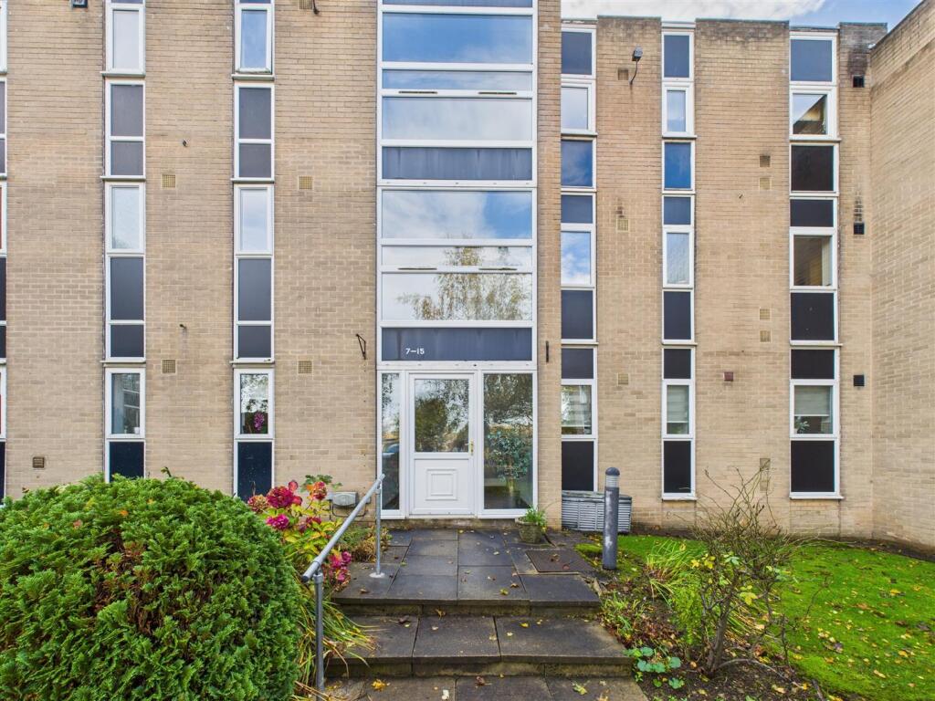 CAM04279G0-PR0246-STILL026.jpg
