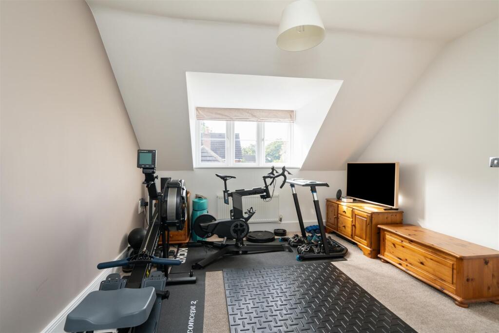 136 Norton Lane_9.jpg