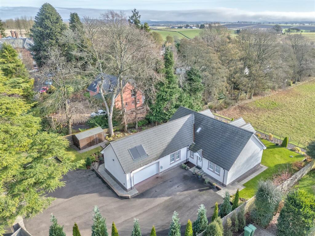 61A Brechin Road Kirrie-16.JPG