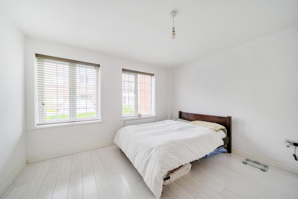 1293755-6-68262c9...