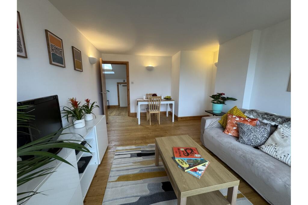 Living / Dining Room