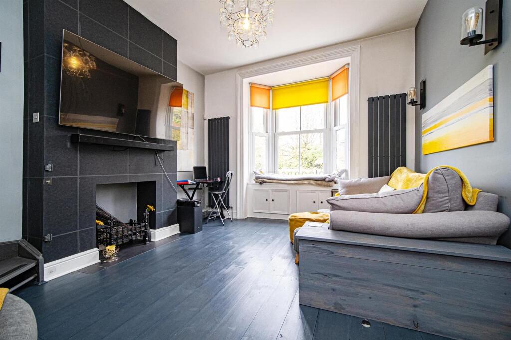2nd Sitting Room