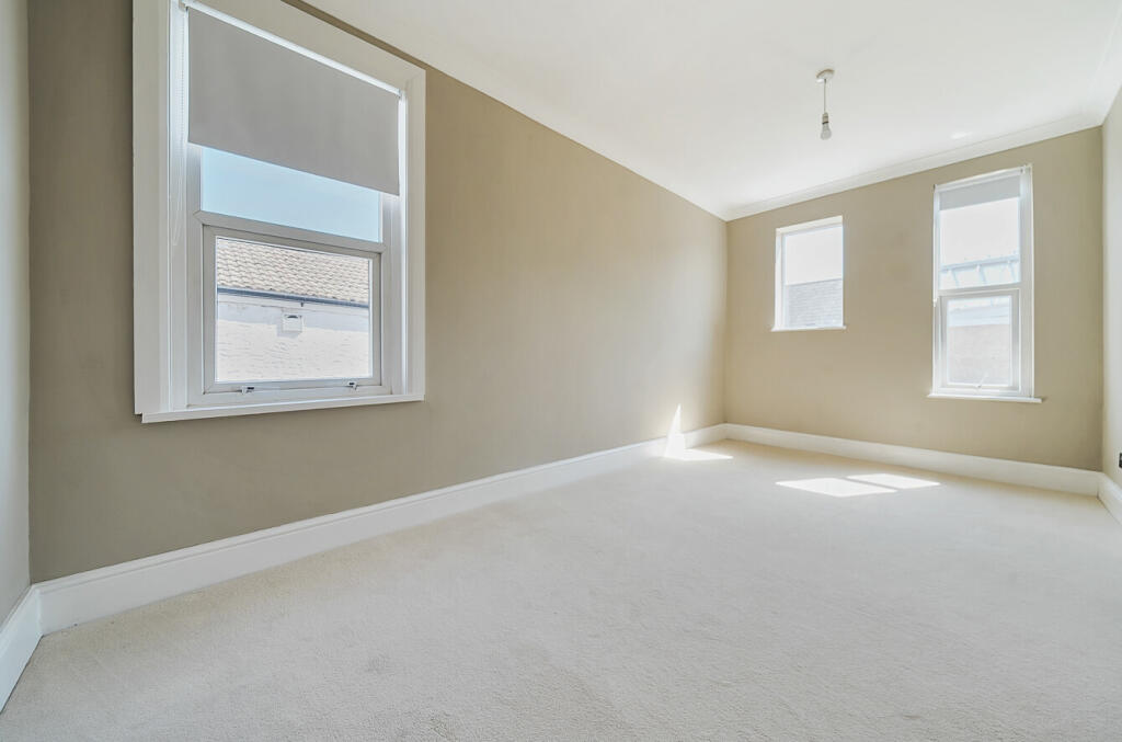 1339604-7-689a333...