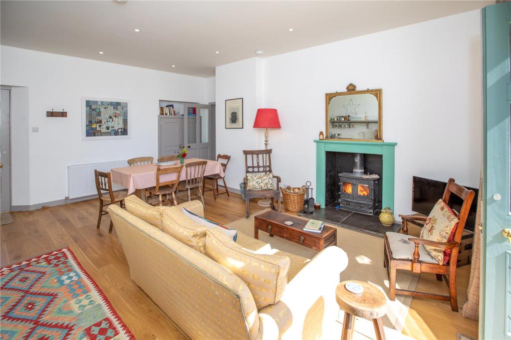 Lounge Area