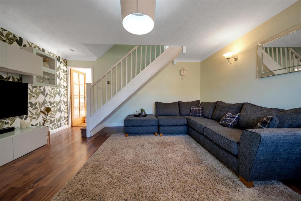 27 Coopers Way-30.jpg