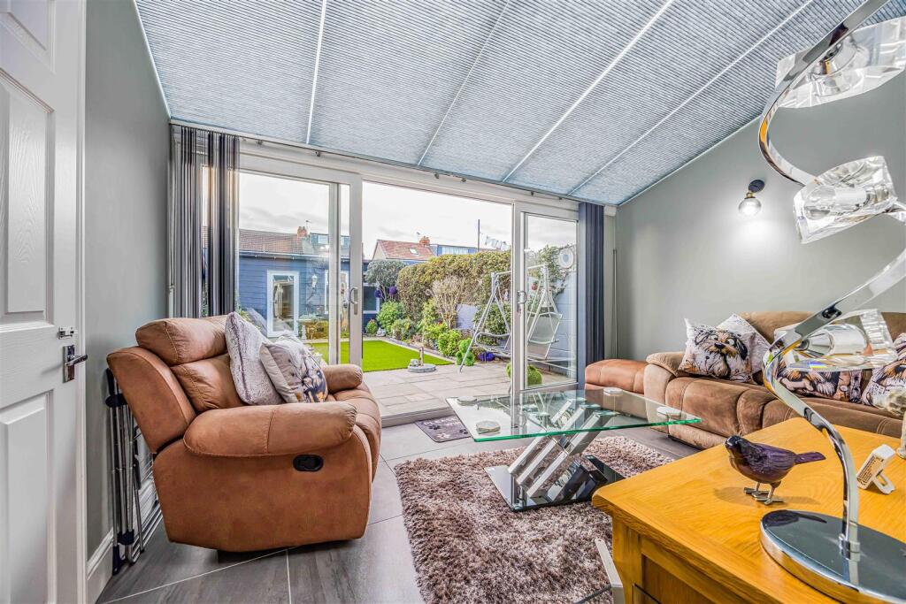 82 Lovett Road, Portsmouth-Small-PorticoMarketing-