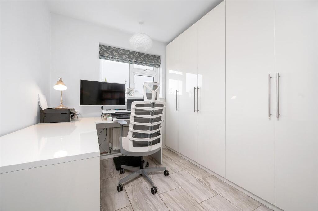 8 Hunters Rise PH-33.jpg