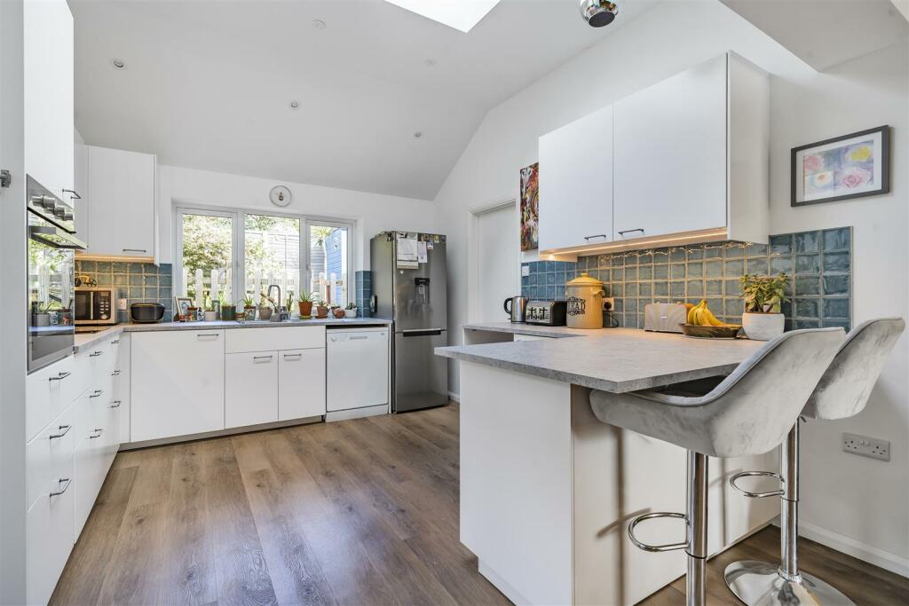 Yeolland Park Kitchen..jpg