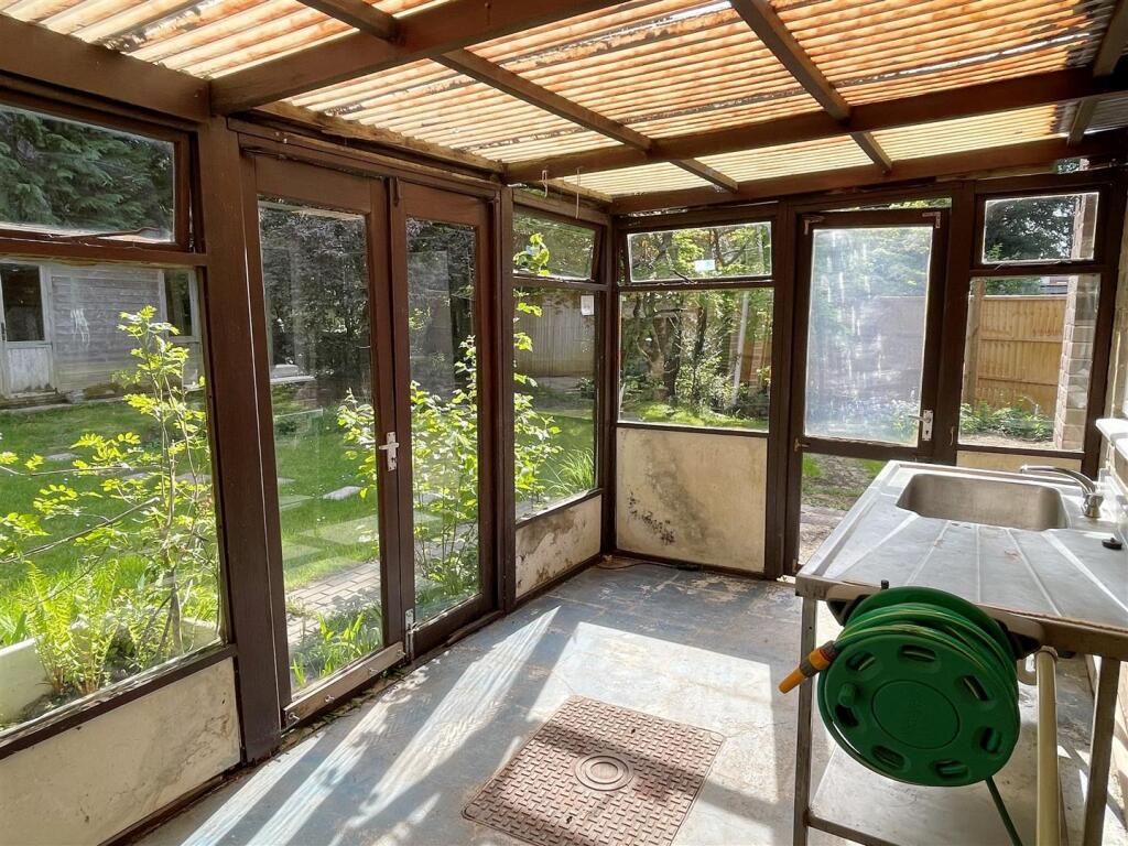 Conservatory 1.JPG