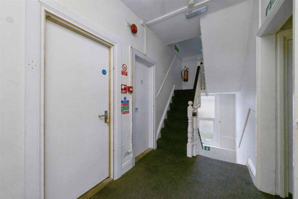 10, Cranbrook Road Bristol, BS6 7BN | Hollis Morga