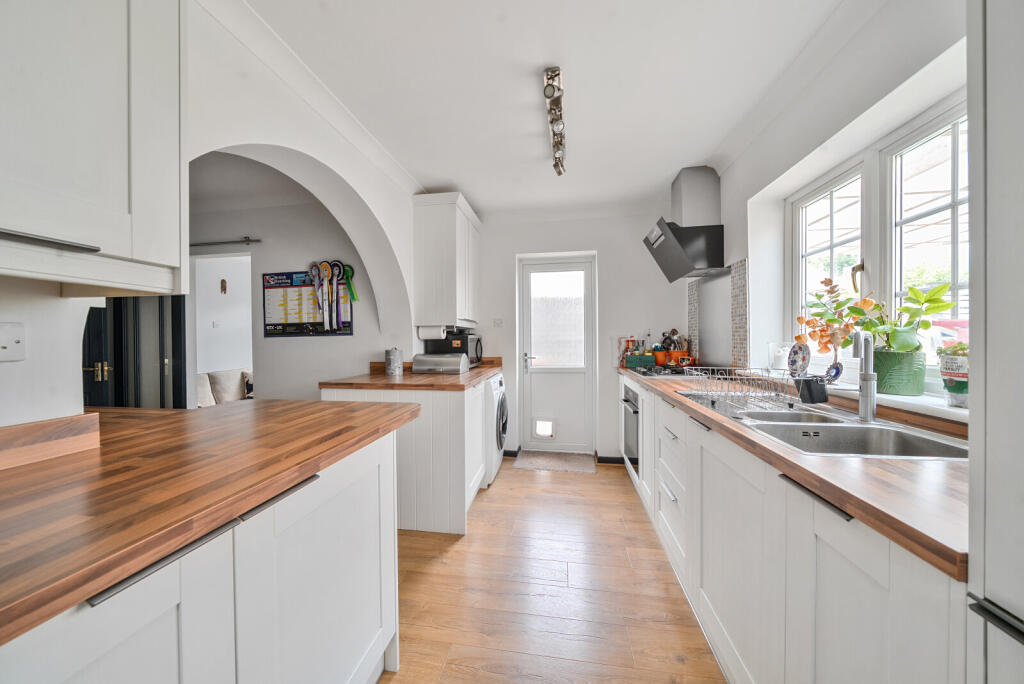 1334090-14-688ce5...