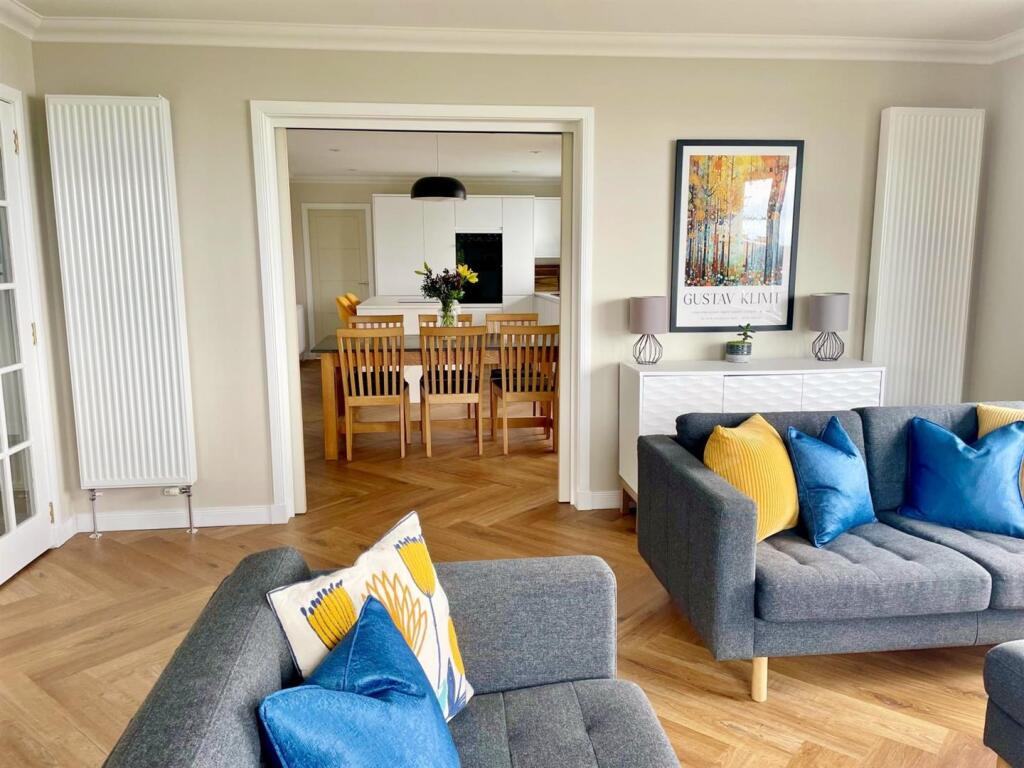 Lounge to dining room