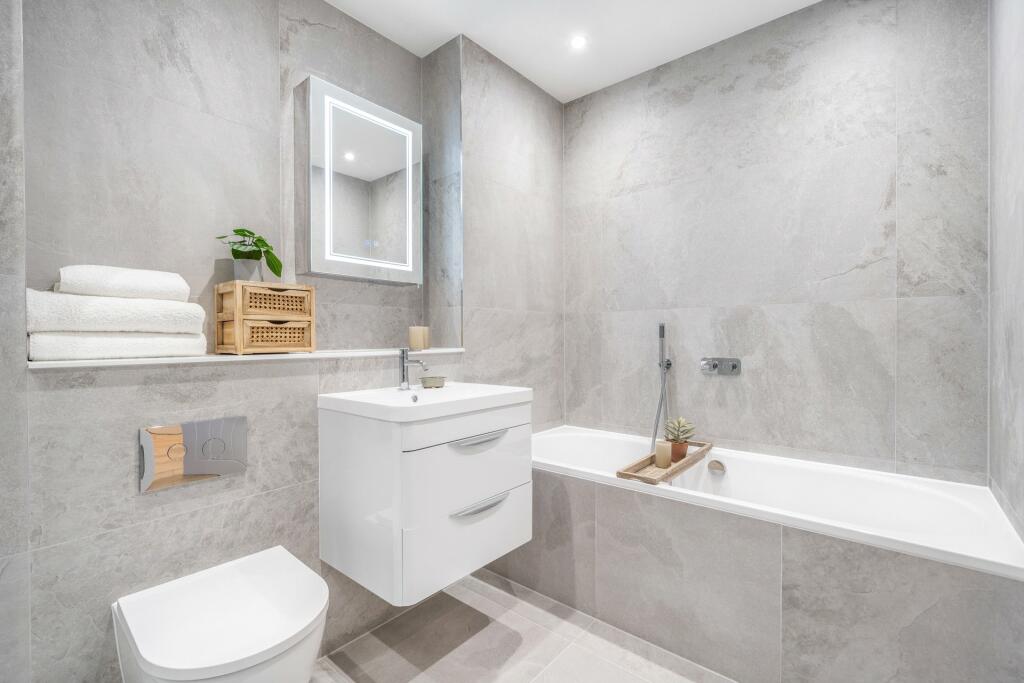 Show Home Image
