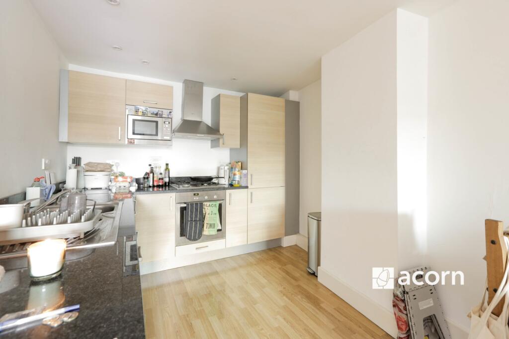 Kitchen (2)