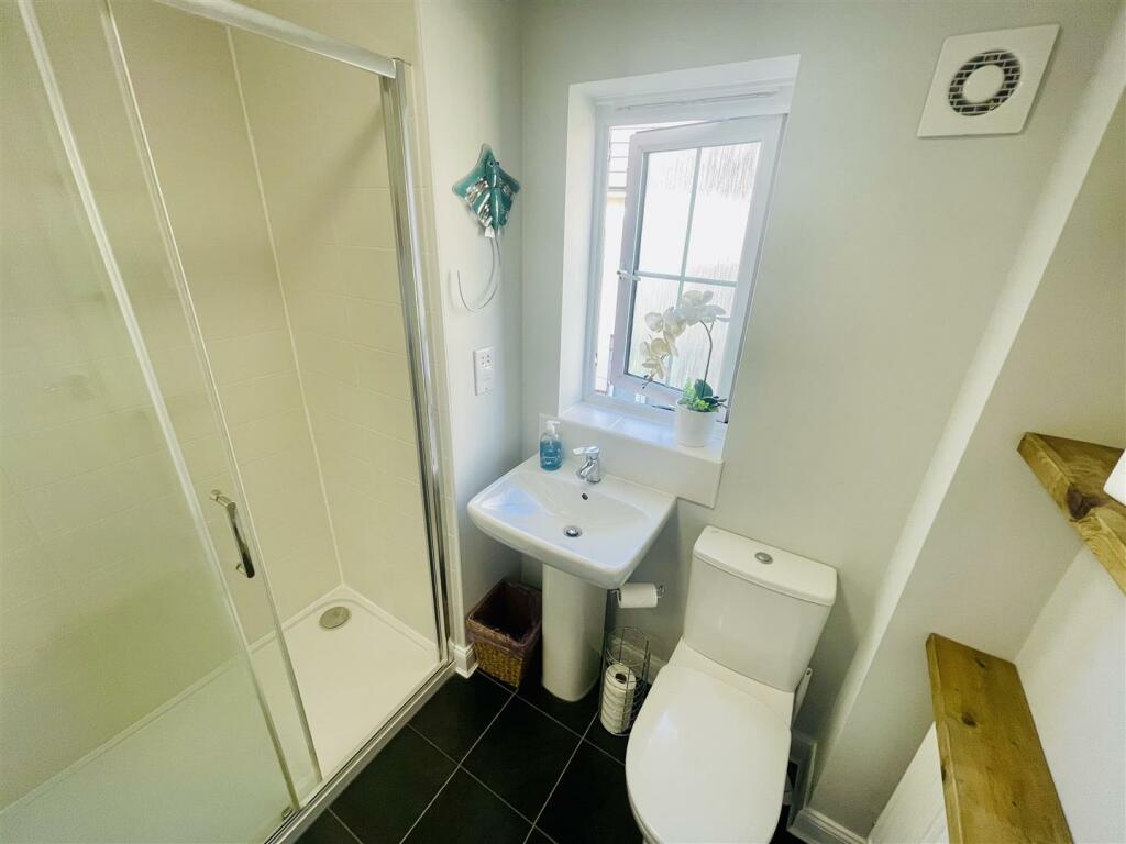 En-Suite Shower Room