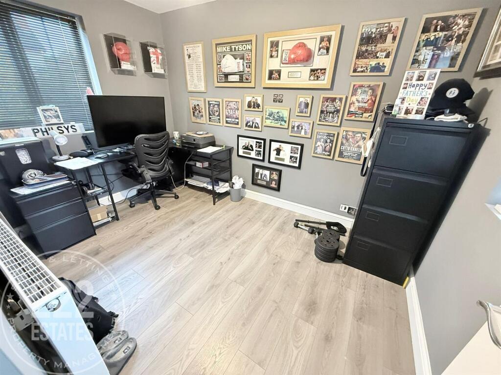 PHOTO-2025-10-20-13-51-10 (14).jpg