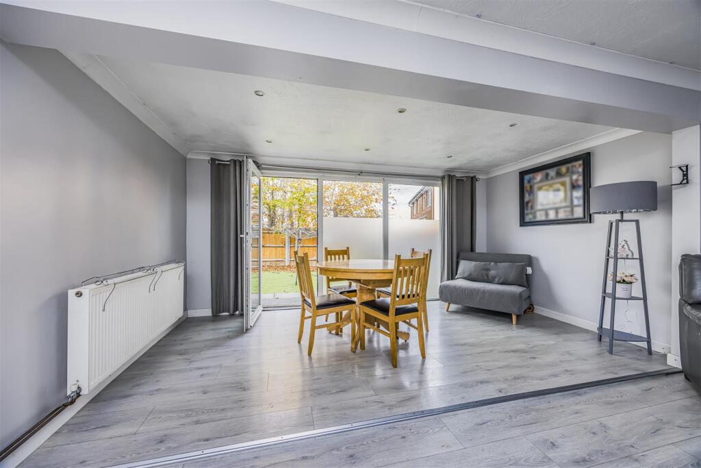 21 Ivy Lane, Bognor Regis-PorticoMarketing-Nexa-23