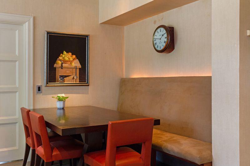 Kitchen seating