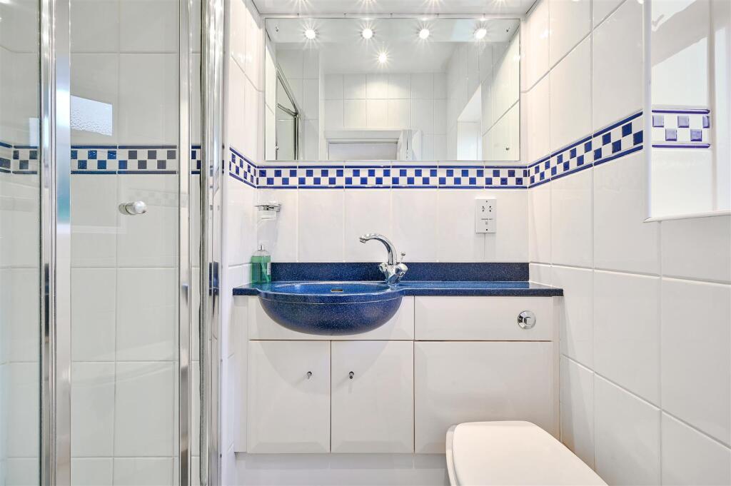 TATTENHAM WAY, 64- (2).jpg