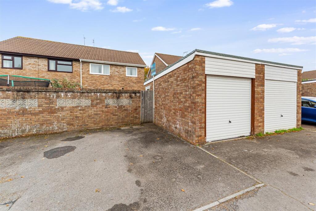 Garage &amp; Driveway