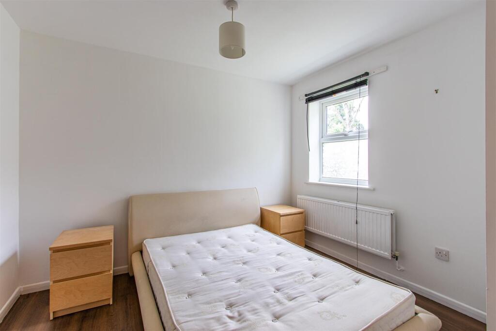 Llansannor Drive 40-1.jpg