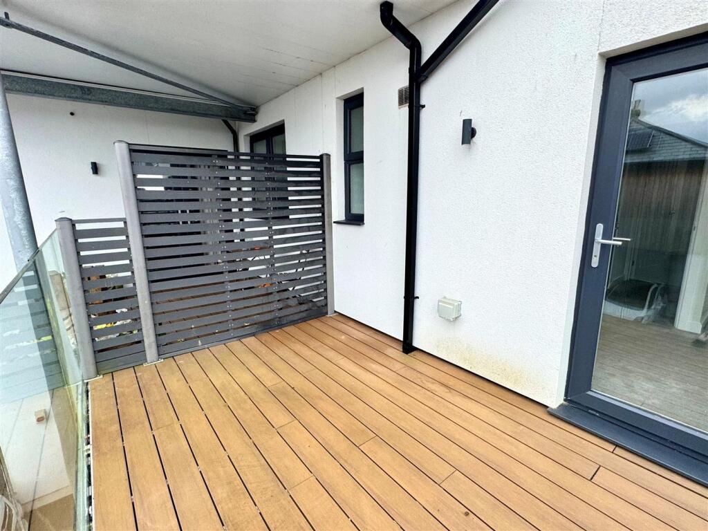 18 St Georges Road Balcony