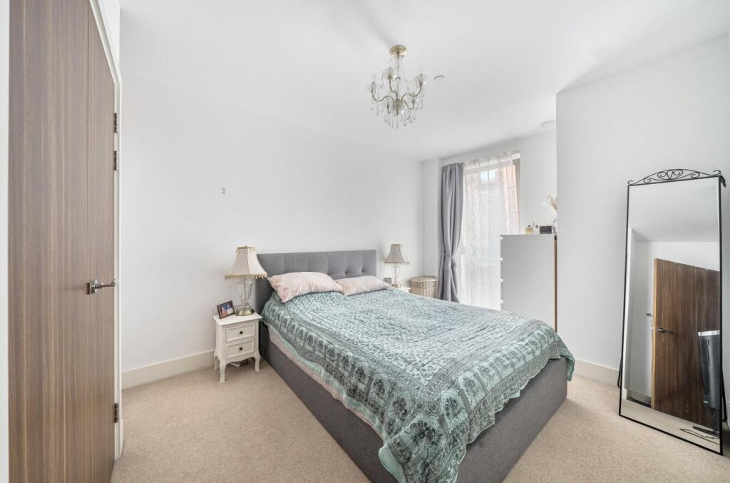 1326573-1-687e70c...