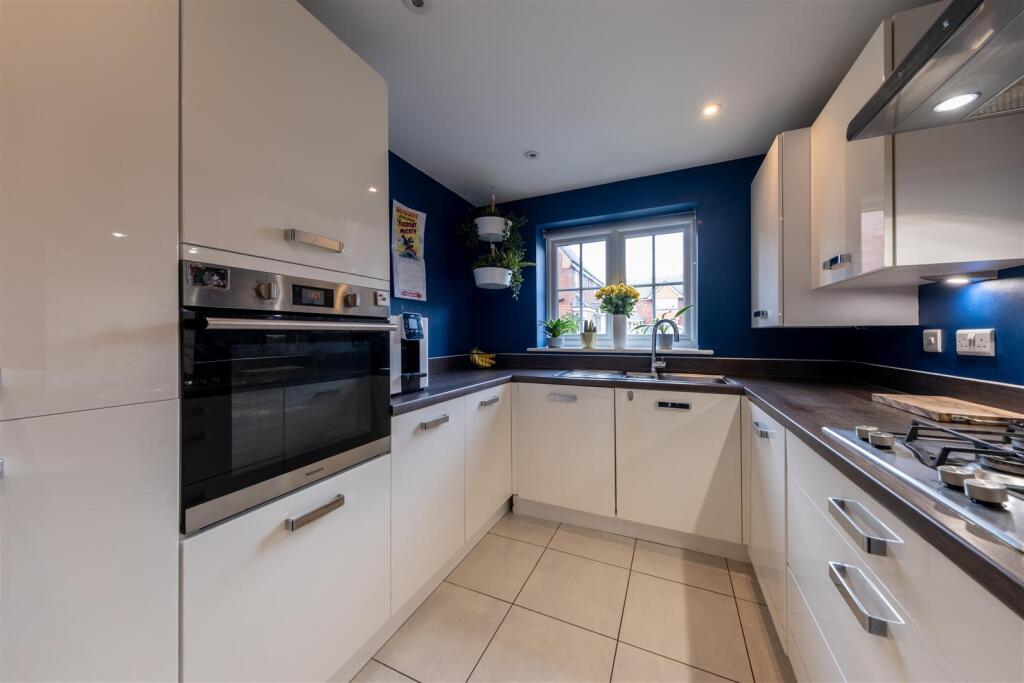 28 Golden Nook Road-002.jpg