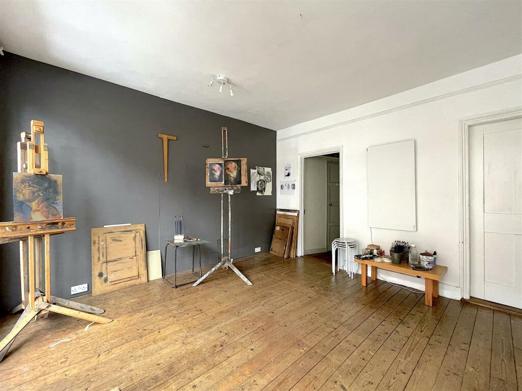 Studio (3).jpeg