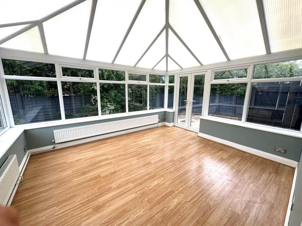 PHOTO-2025-08-18-15-31-57 2.jpg