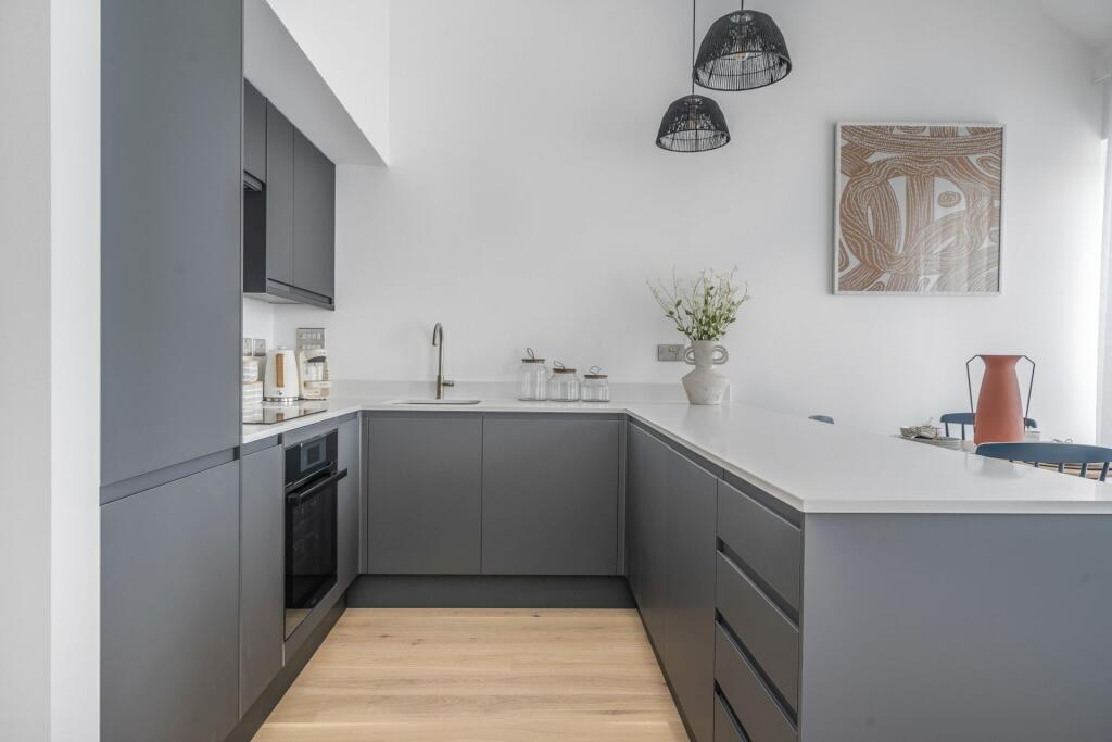 Show Home Image
