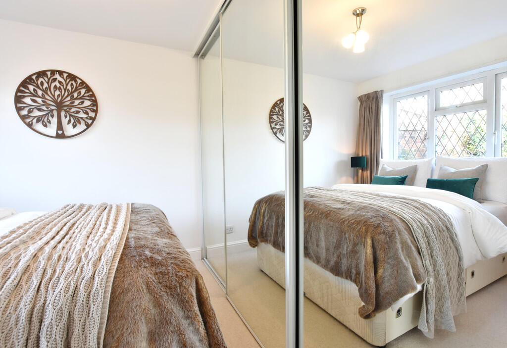 Bedroom - Wardrob...