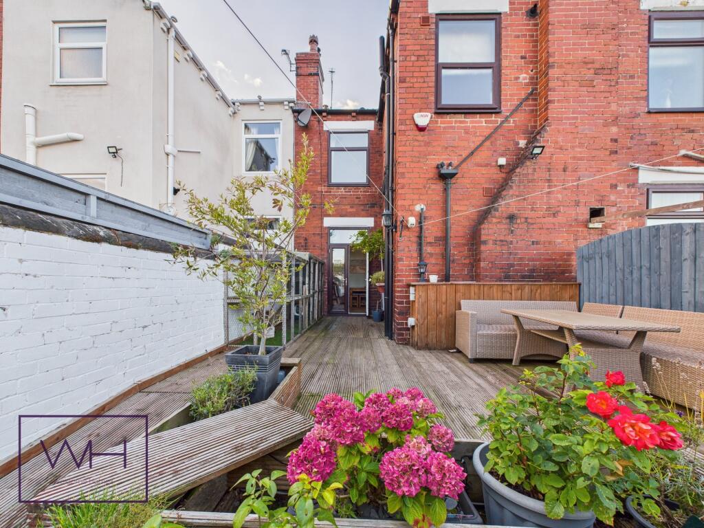 CAM03785G0-PR0306-ST