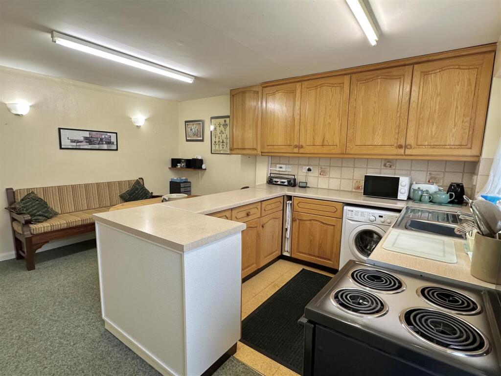 Luke Miller &amp; Associates