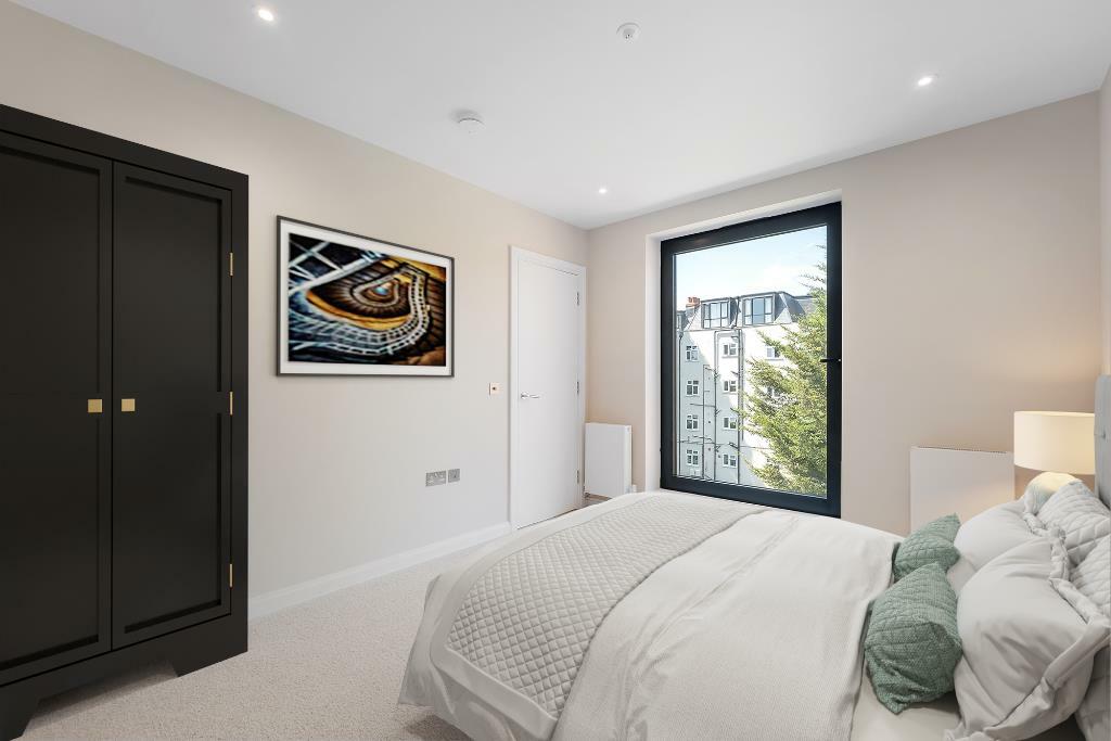 Bedroom 2 (2).jpg