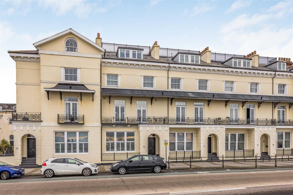 Apartment B, Clearwater Apartments, South Parade, 