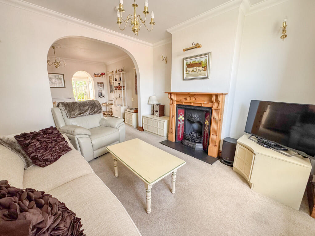 lounge 1