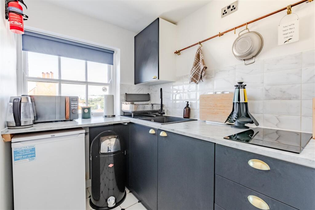 Kitchen - Flat 3